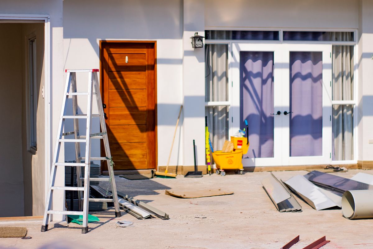 Vivienda en reforma con la instalación eléctrica renovada